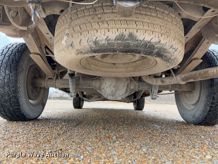 image for item FB3172 1999 Ford F150 pickup truck