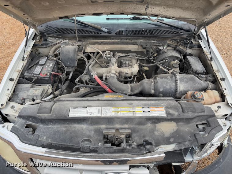 image for item FB3172 1999 Ford F150 pickup truck