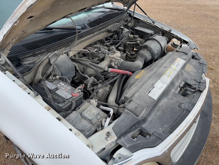 image for item FB3172 1999 Ford F150 pickup truck