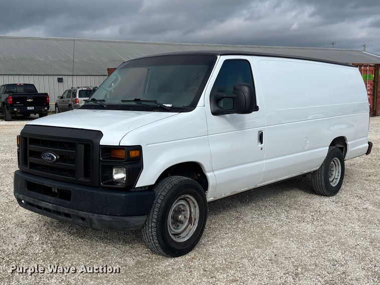 2011 Ford E250 van