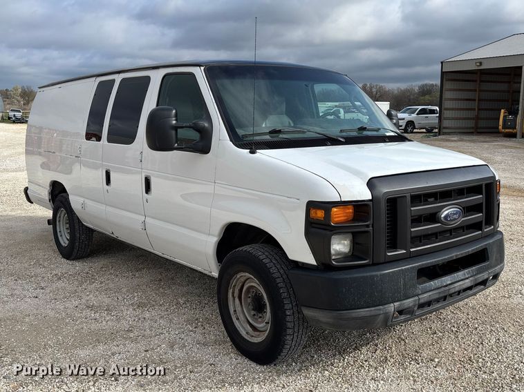 image for item FB3186 2011 Ford E250 van
