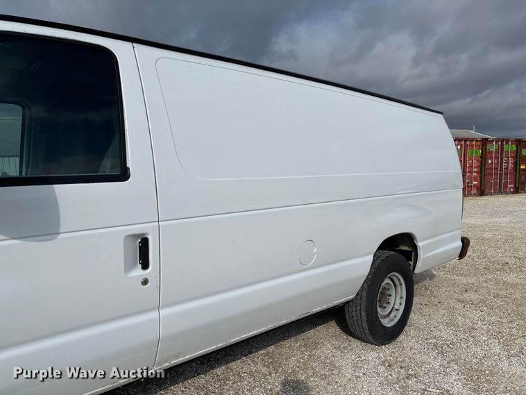 image for item FB3186 2011 Ford E250 van