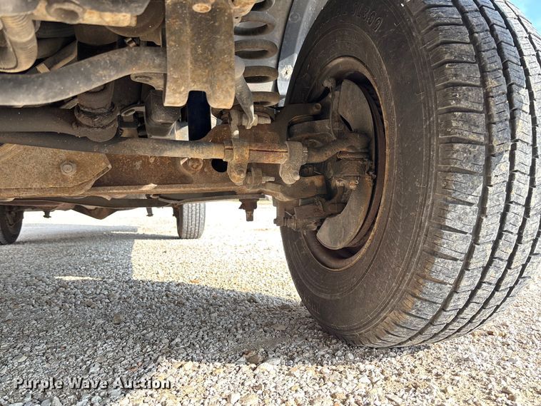 image for item FB3186 2011 Ford E250 van