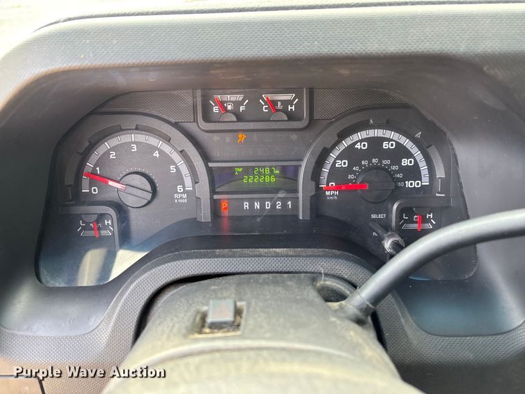 image for item FB3186 2011 Ford E250 van