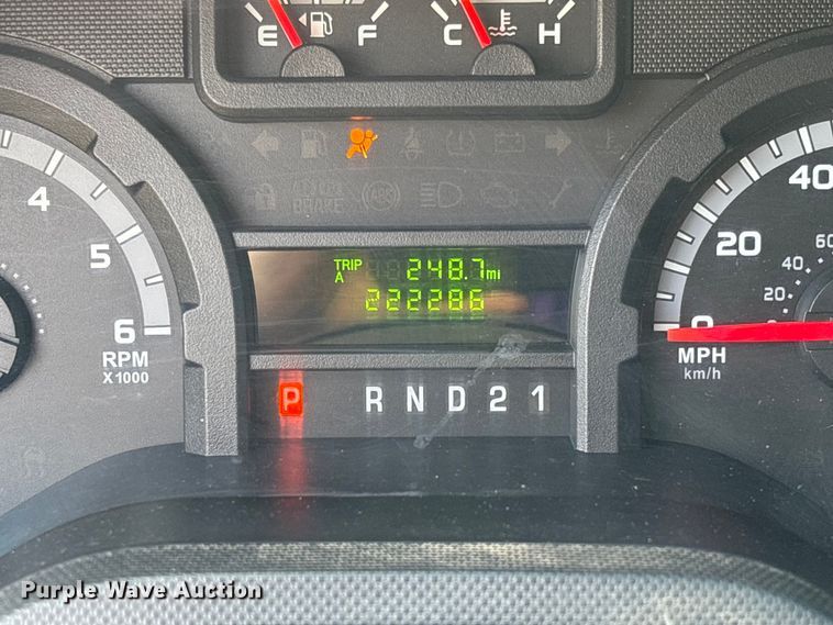 image for item FB3186 2011 Ford E250 van