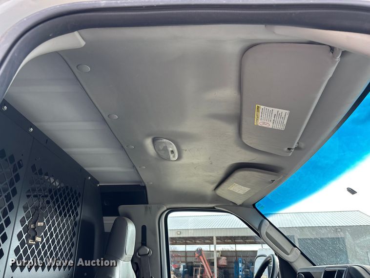 image for item FB3186 2011 Ford E250 van