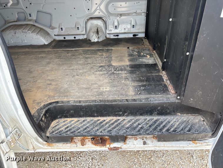 image for item FB3186 2011 Ford E250 van
