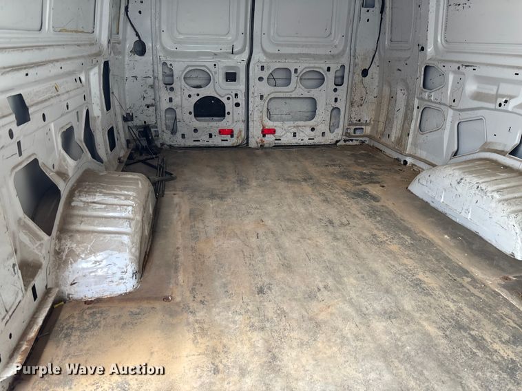 image for item FB3186 2011 Ford E250 van
