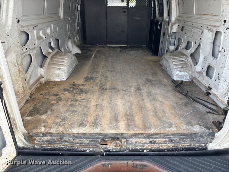 image for item FB3186 2011 Ford E250 van