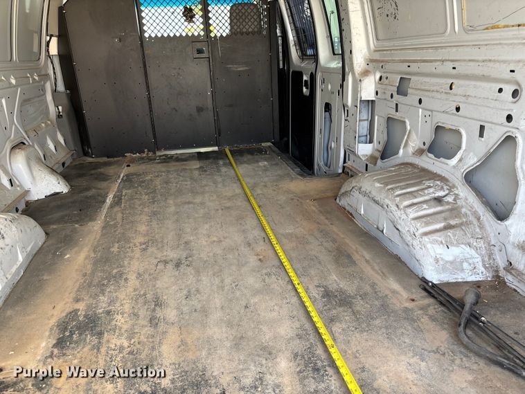 image for item FB3186 2011 Ford E250 van