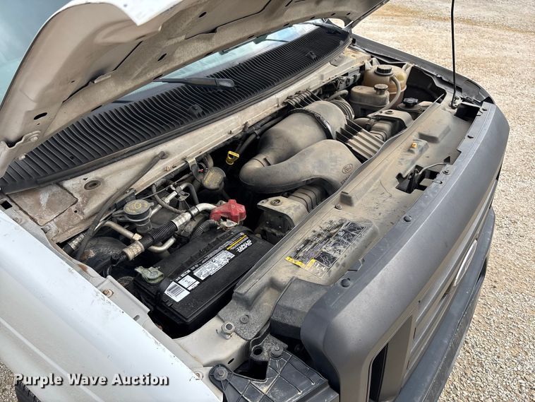 image for item FB3186 2011 Ford E250 van