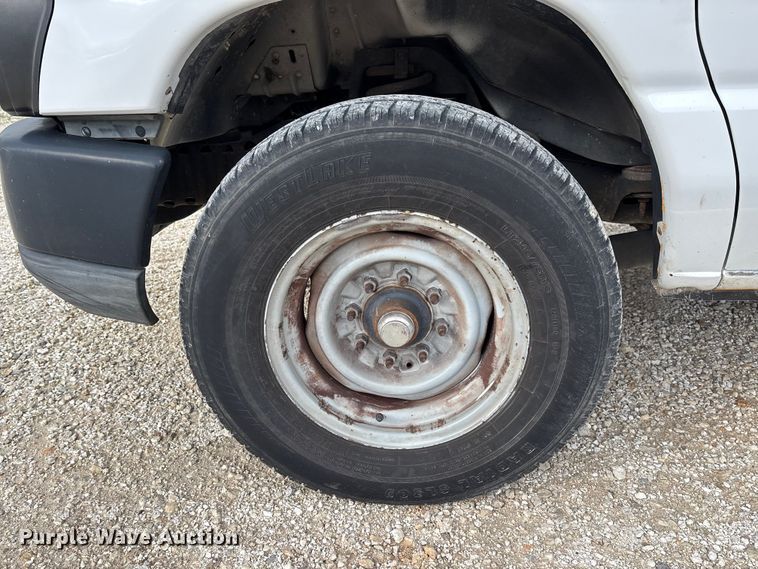 image for item FB3186 2011 Ford E250 van