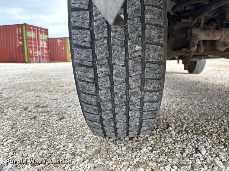 image for item FB3186 2011 Ford E250 van