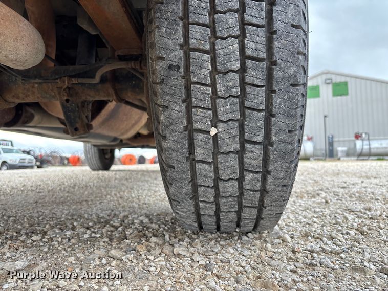 image for item FB3186 2011 Ford E250 van