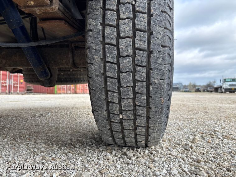 image for item FB3186 2011 Ford E250 van