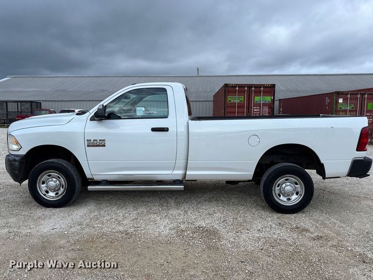 image for item FB3187 2015 RAM 2500 pickup truck