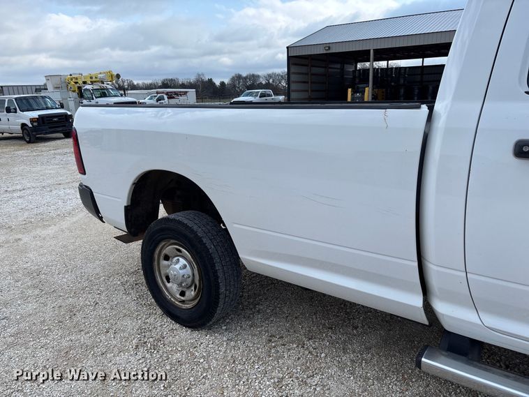 image for item FB3187 2015 RAM 2500 pickup truck