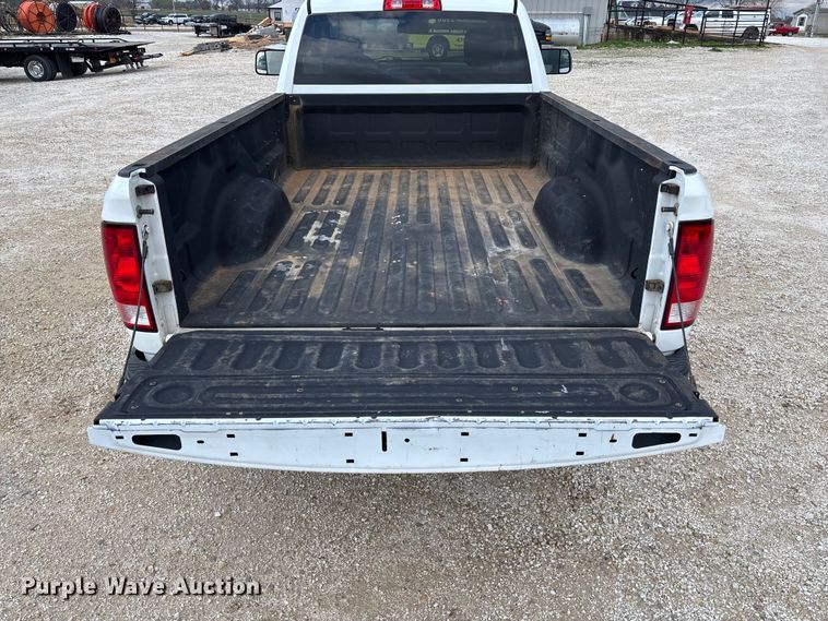 image for item FB3187 2015 RAM 2500 pickup truck