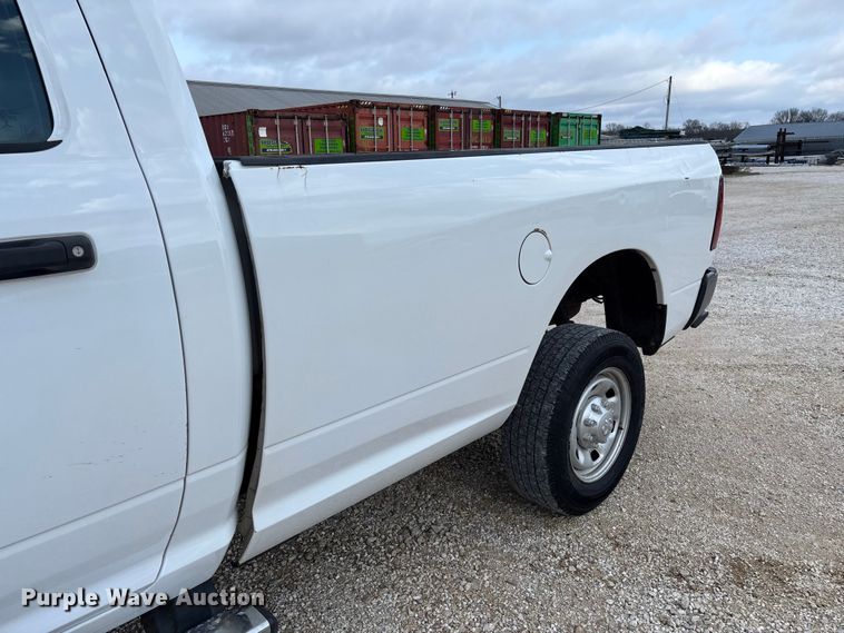 image for item FB3187 2015 RAM 2500 pickup truck