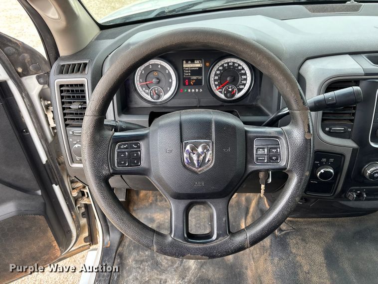image for item FB3187 2015 RAM 2500 pickup truck