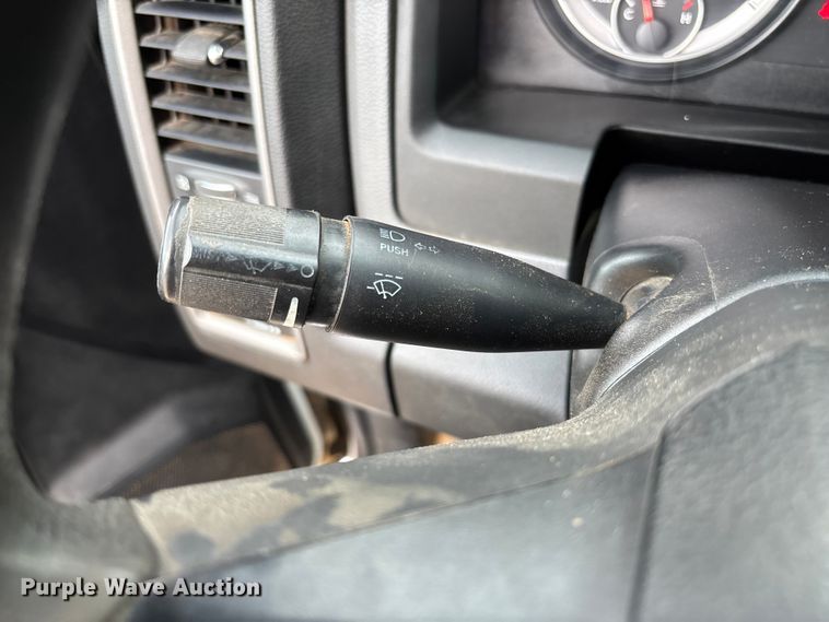 image for item FB3187 2015 RAM 2500 pickup truck