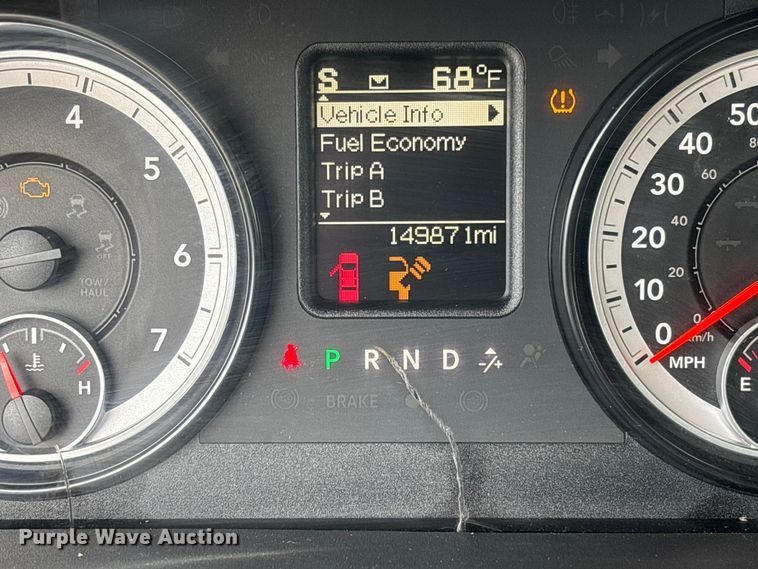 image for item FB3187 2015 RAM 2500 pickup truck
