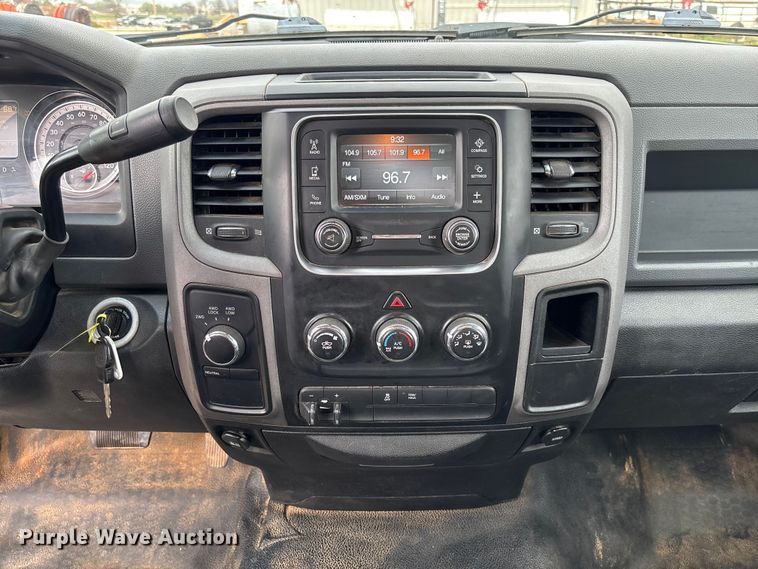 image for item FB3187 2015 RAM 2500 pickup truck