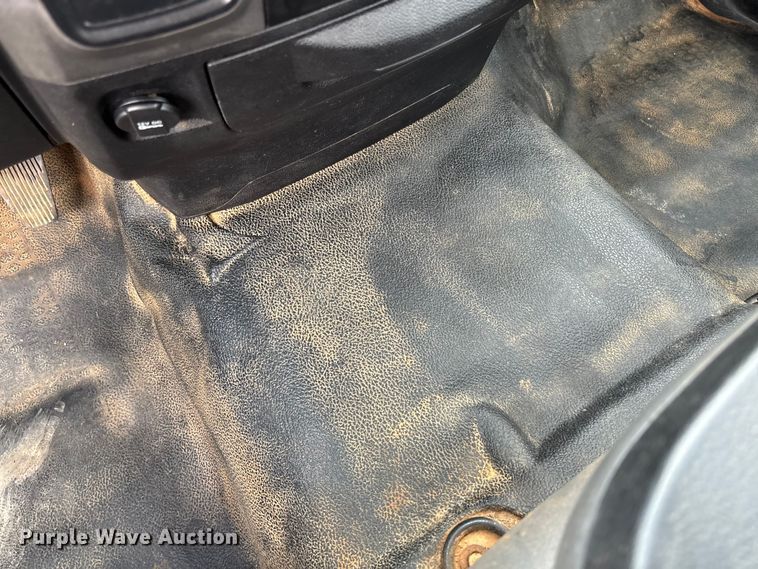 image for item FB3187 2015 RAM 2500 pickup truck