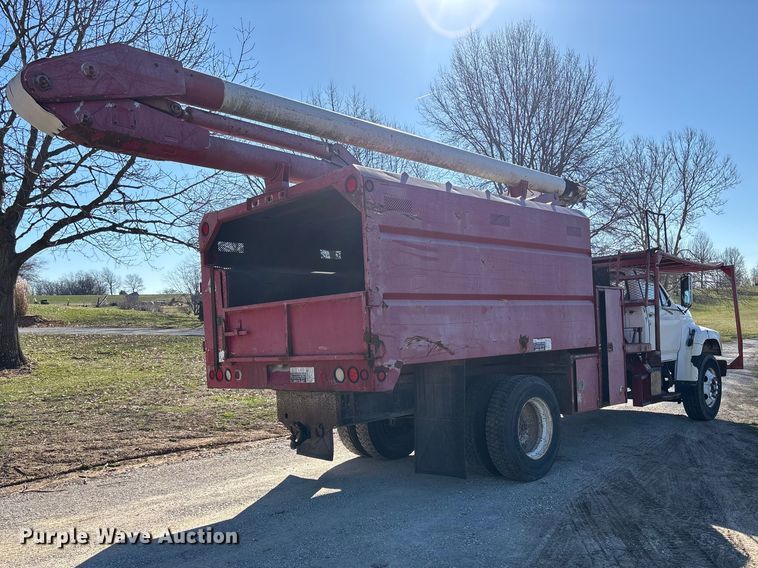 image for item FB3569 1998 Ford F-800 forestry bucket truck