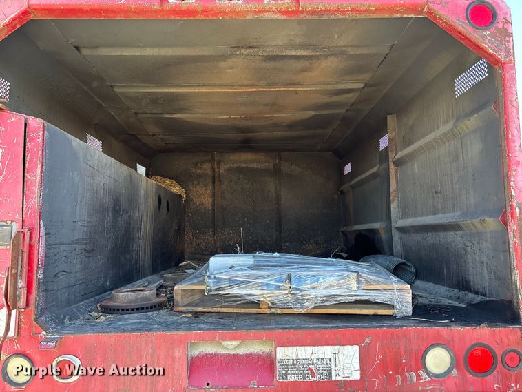 image for item FB3569 1998 Ford F-800 forestry bucket truck