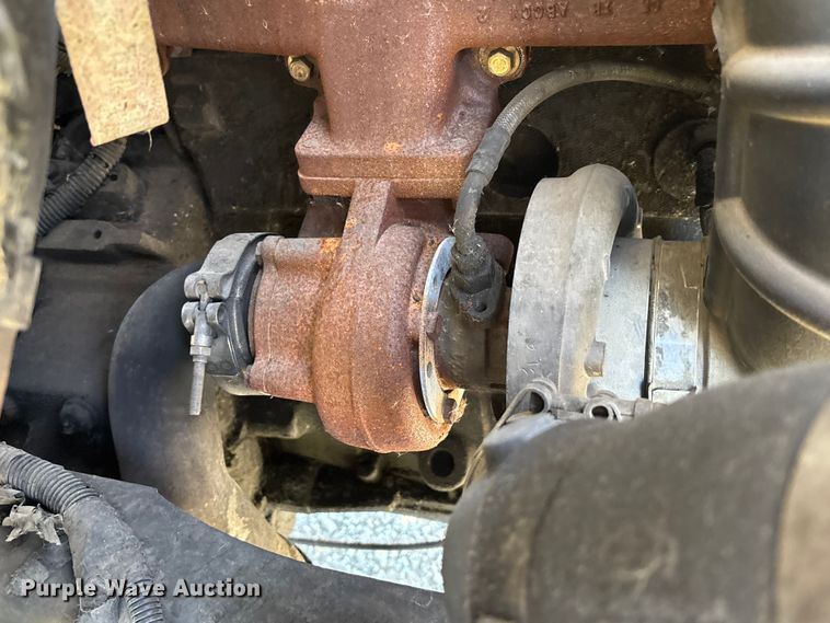 image for item FB3569 1998 Ford F-800 forestry bucket truck