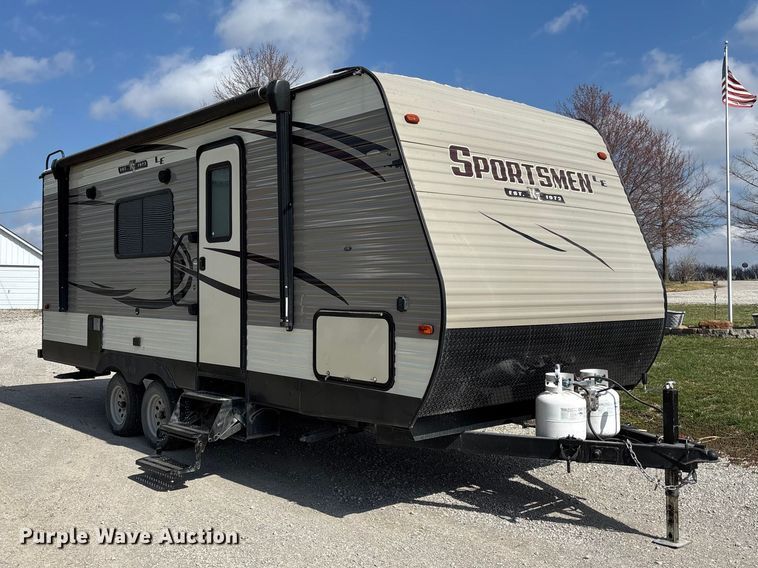 image for item FB3578 2018 Kz-rv  Sportsmen camper