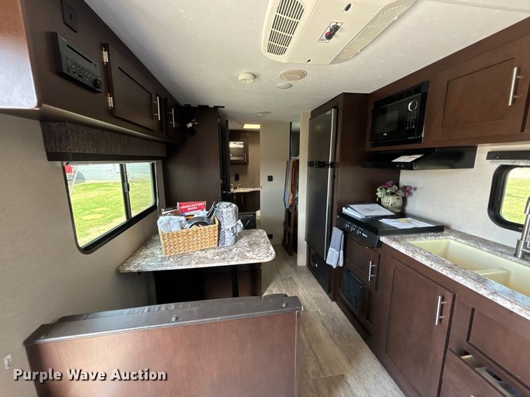 image for item FB3578 2018 Kz-rv  Sportsmen camper