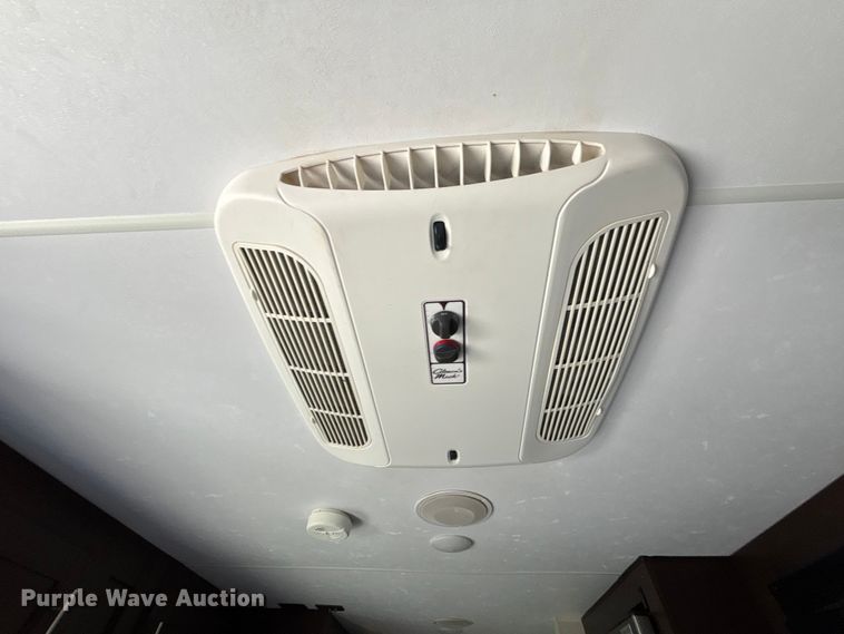 image for item FB3578 2018 Kz-rv  Sportsmen camper