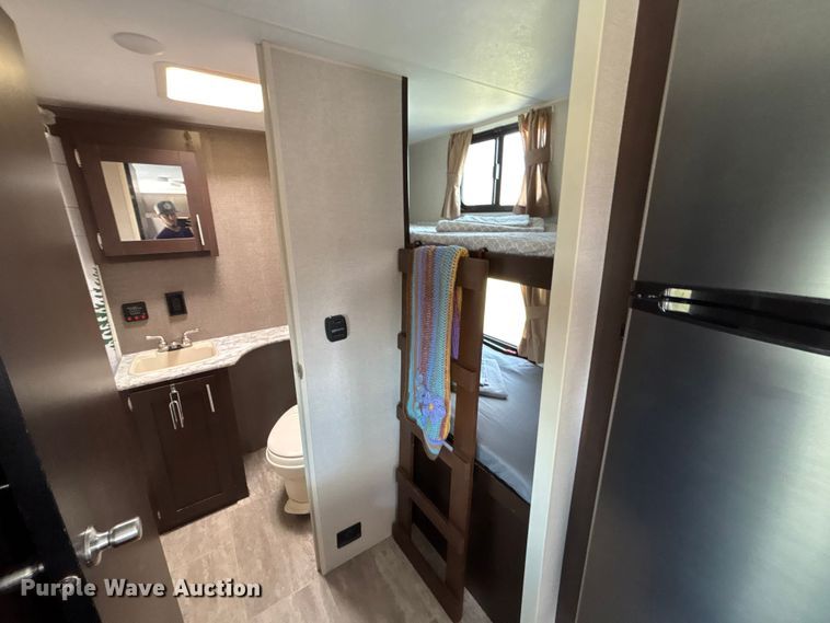 image for item FB3578 2018 Kz-rv  Sportsmen camper