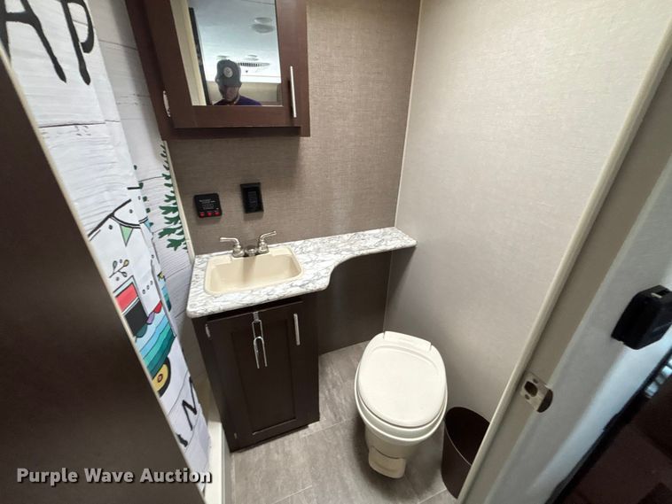 image for item FB3578 2018 Kz-rv  Sportsmen camper