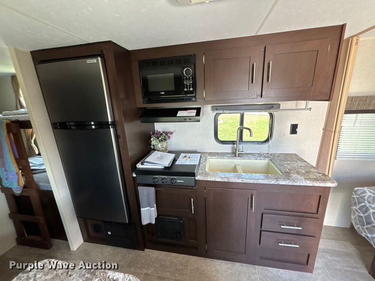 image for item FB3578 2018 Kz-rv  Sportsmen camper