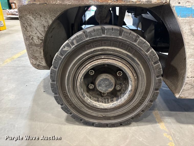 image for item FB5508 2016 UniCarriers PF70 forklift