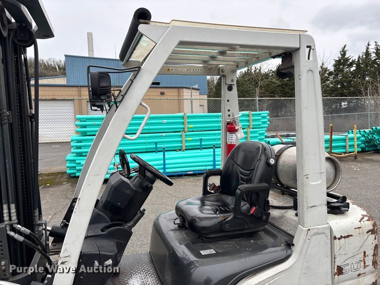 image for item FB5512 2017 UniCarriers PF50 forklift