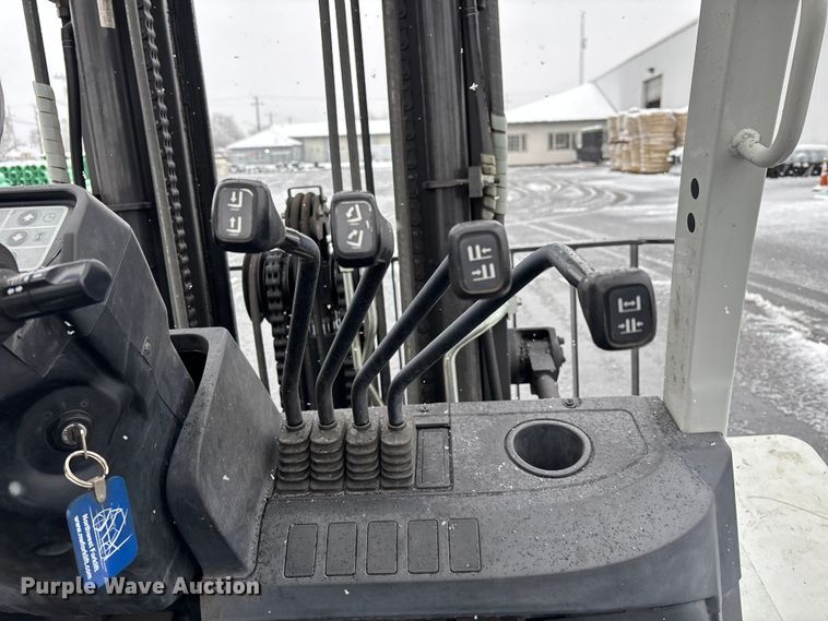 image for item FB5513 2015 Nissan PF80YLP forklift