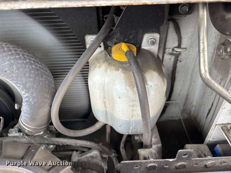 image for item FB5513 2015 Nissan PF80YLP forklift