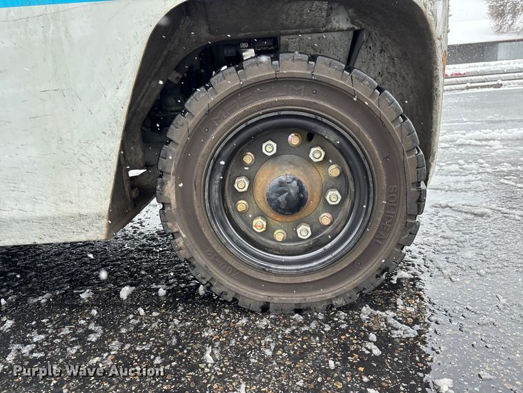 image for item FB5513 2015 Nissan PF80YLP forklift