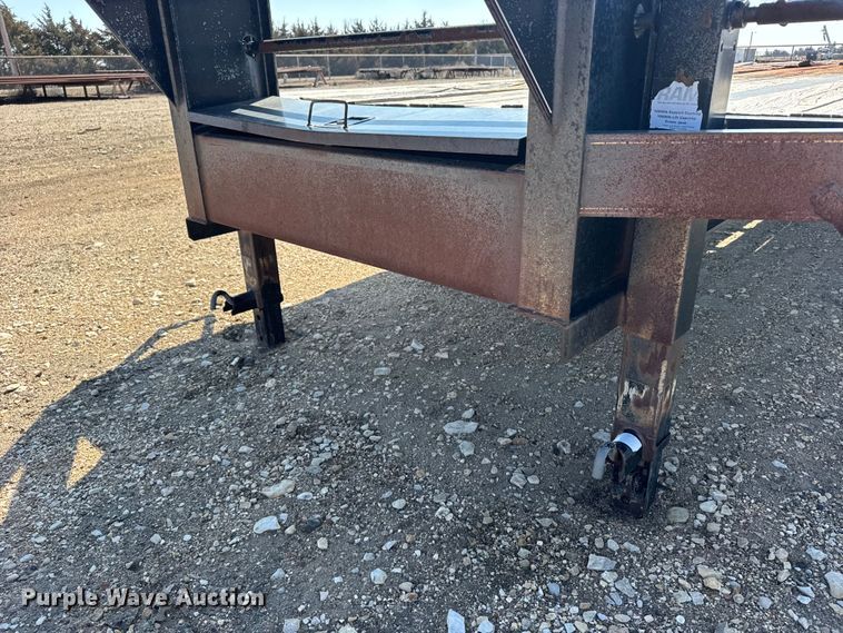 image for item FB6976 2013 Circle M equipment trailer