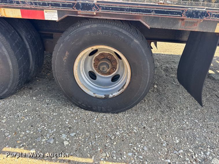 image for item FB6976 2013 Circle M equipment trailer