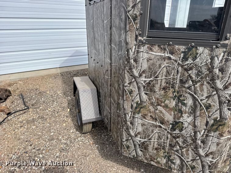 image for item FB6985 Ranch King hunting blind