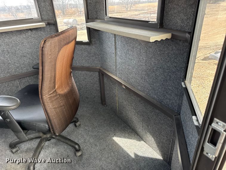 image for item FB6985 Ranch King hunting blind
