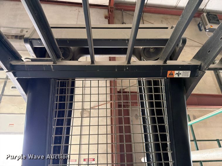 image for item FB8009 2017 Crown RR5725-35 reach truck