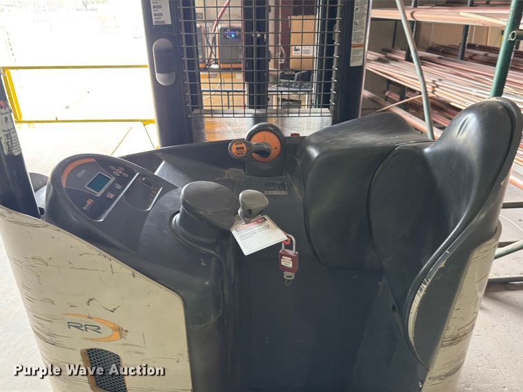 image for item FB8009 2017 Crown RR5725-35 reach truck