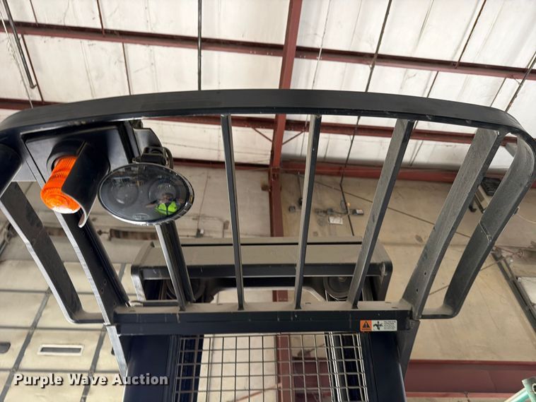 image for item FB8009 2017 Crown RR5725-35 reach truck