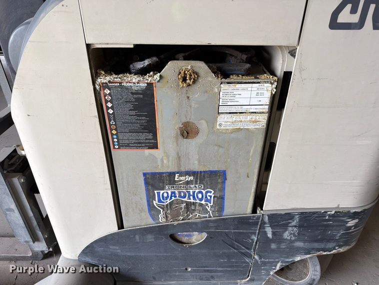 image for item FB8009 2017 Crown RR5725-35 reach truck